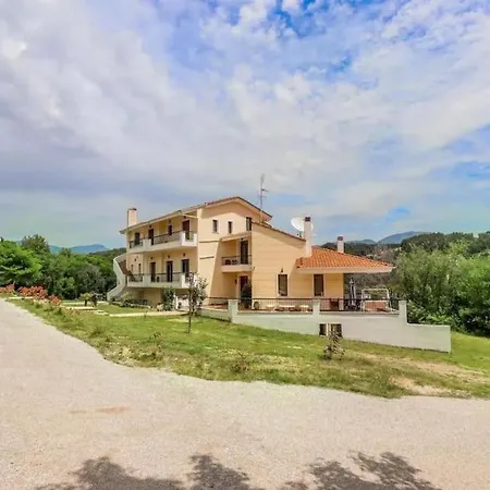 Oasis Acropolis Serres Parking Ev Next To Center Apartament