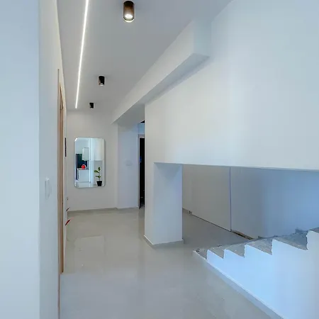 Apartment Oasis Acropolis Next To Center Serres
