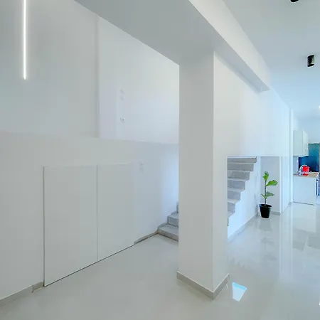 Apartament Oasis Acropolis Next To Center Seres