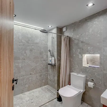 Apartament Oasis Acropolis Serres Parking Ev Next To Center Serres