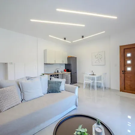 Oasis Acropolis With Parking Next To Center * Serres