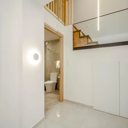 Apartment Oasis Acropolis With Parking Next To Center