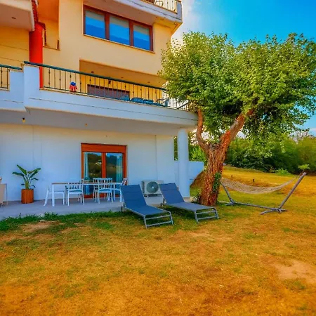 Oasis Acropolis With Parking Next To Center Apartmán *