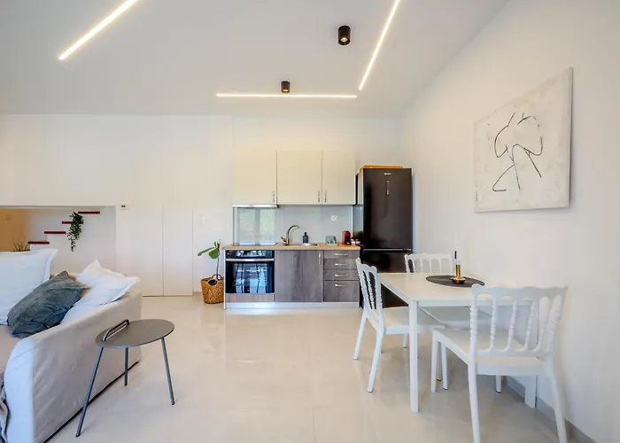 Apartamento Oasis Acropolis With Parking Next To Center