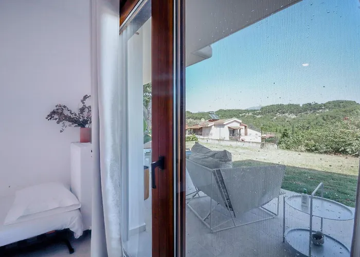 Oasis Acropolis With Parking Next To Center * Serres