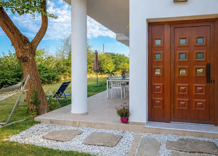 Oasis Acropolis With Parking Next To Center Apartamento Serres